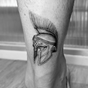 Casque tattoo carré